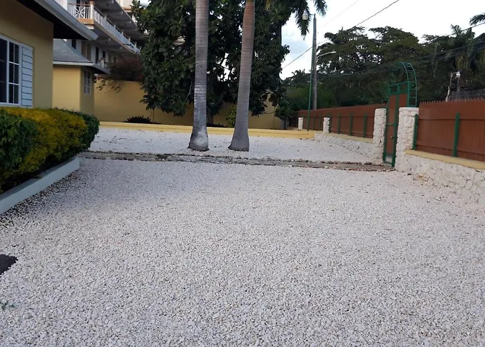 Apartment 1 Bdr #3 At Ramparts Near Sangster Airport Montego Bay